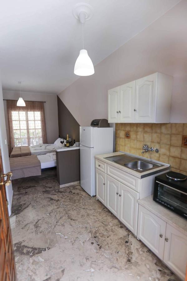 Ak Village Rooms Drepano  Екстериор снимка