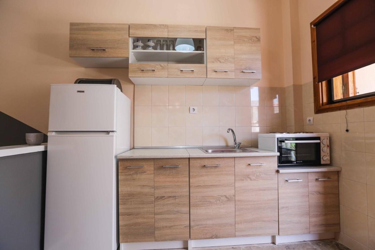 Ak Village Rooms Drepano  Екстериор снимка